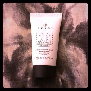 -Avant: 8 Hour Radiance Renewal